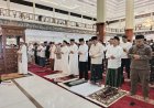 Hadiri Shalat Idul Adha Tingkat Kabupaten, Dandim 0612/Tasikmalaya Perkuat Kebersamaan dan Nilai Pengorbanan di Tengah Masyarakat